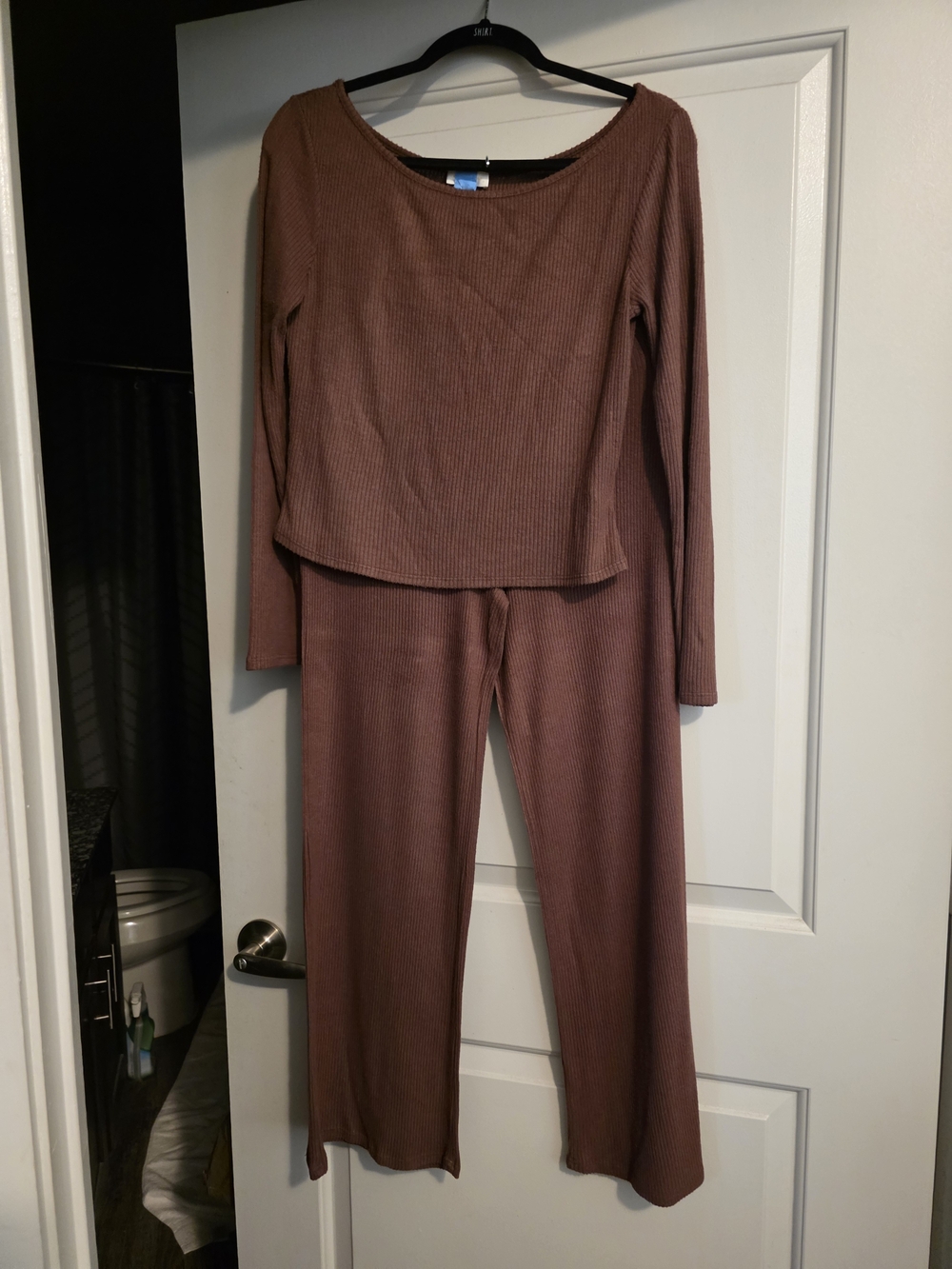 Ribbed Long-Sleeve Top and Wide-Leg Pants Set - Mauve